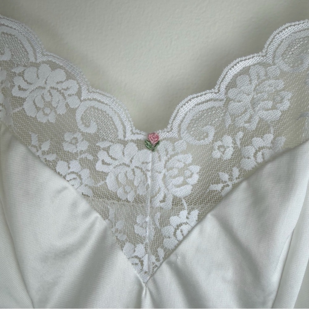 Vintage Union Made Sears White Floral Lace Satin Camisole Daye Rose